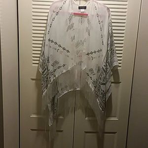 Jessica Simpson Ruana NWOT